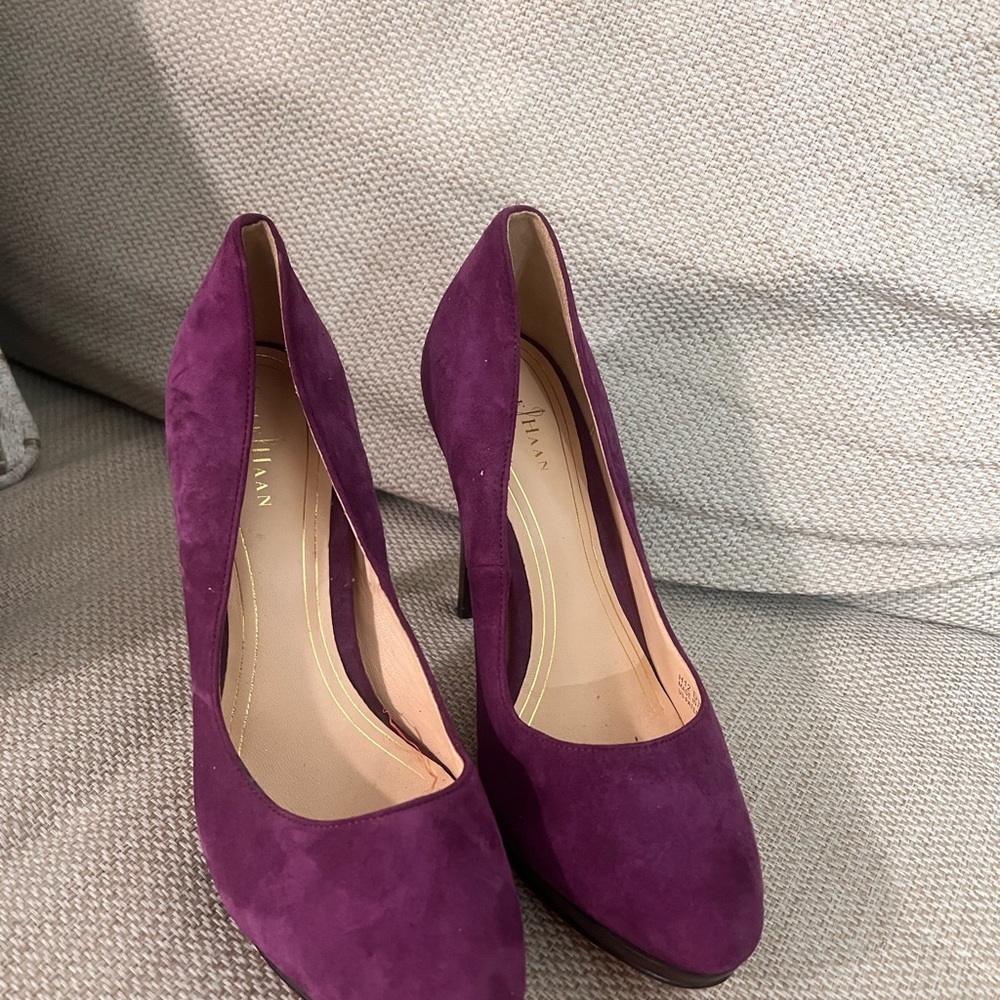 New suede Cole Haan shoes size 7 1/2